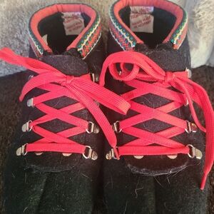 Stylish Black Ankle Boots with Red Laces